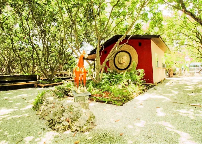 Delightful Sukiya Tiny House! Japanese Garden In Homestead
