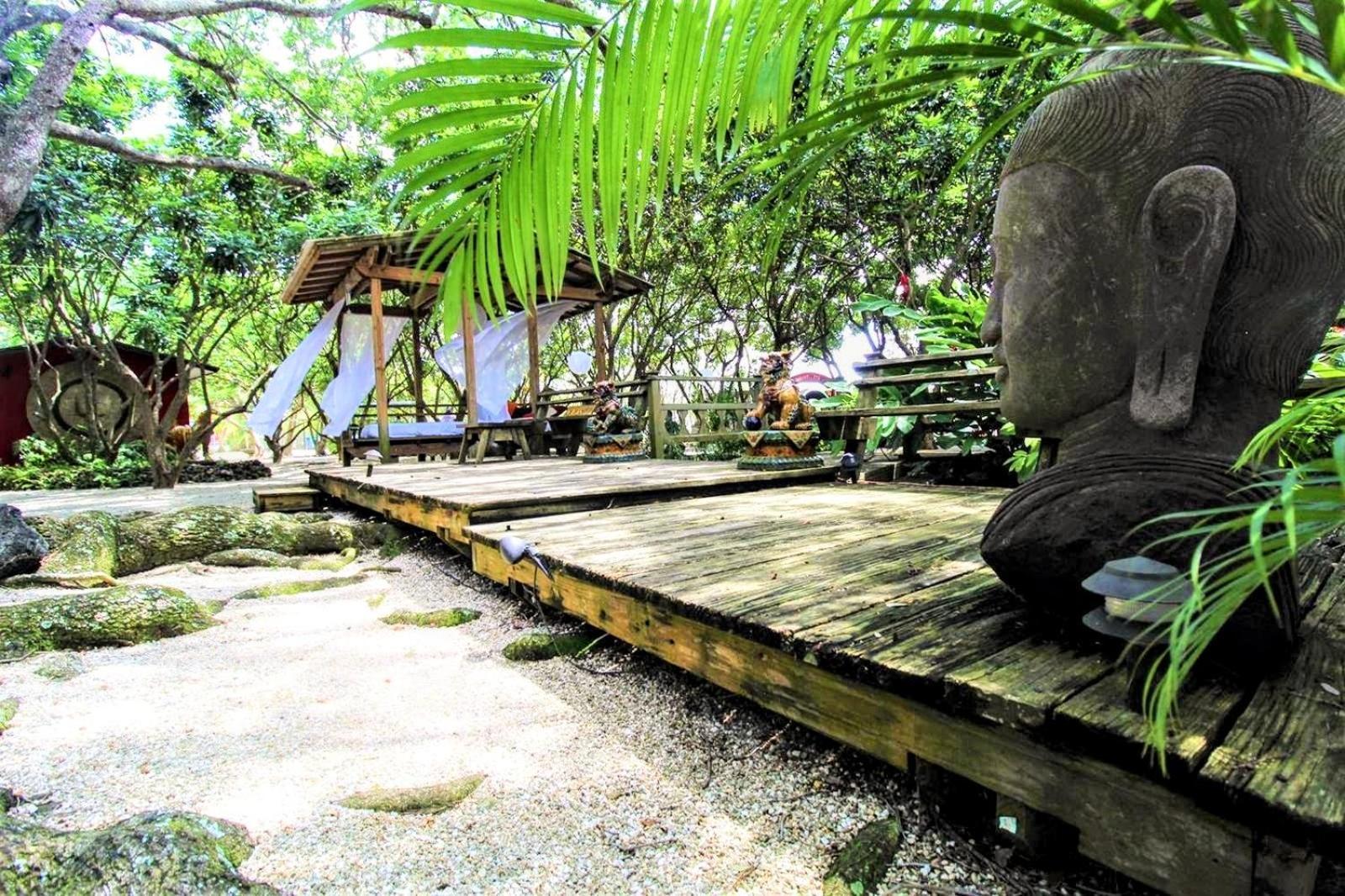 Delightful Sukiya Tiny House! Japanese Garden In Holiday home Homestead