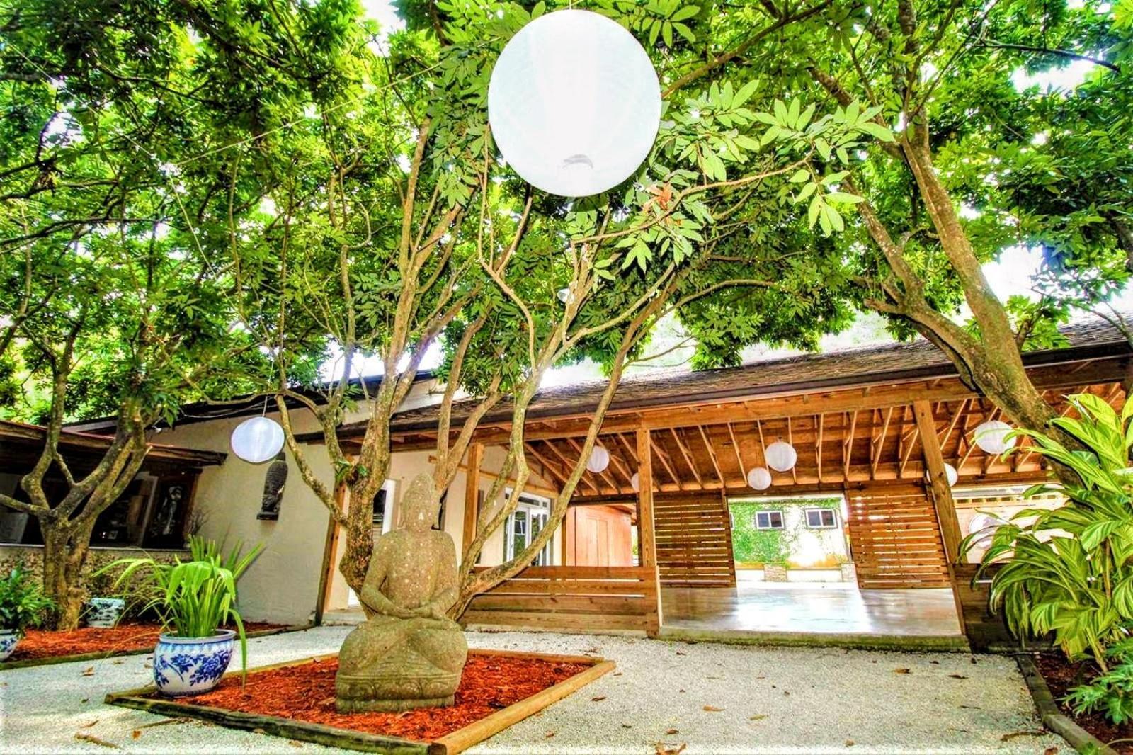 Delightful Sukiya Tiny House! Japanese Garden In Holiday home